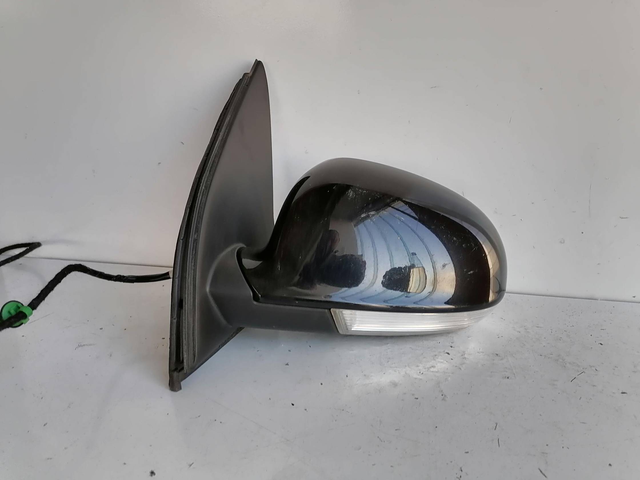 Retrovisore est. regolaz. elettr. sx.